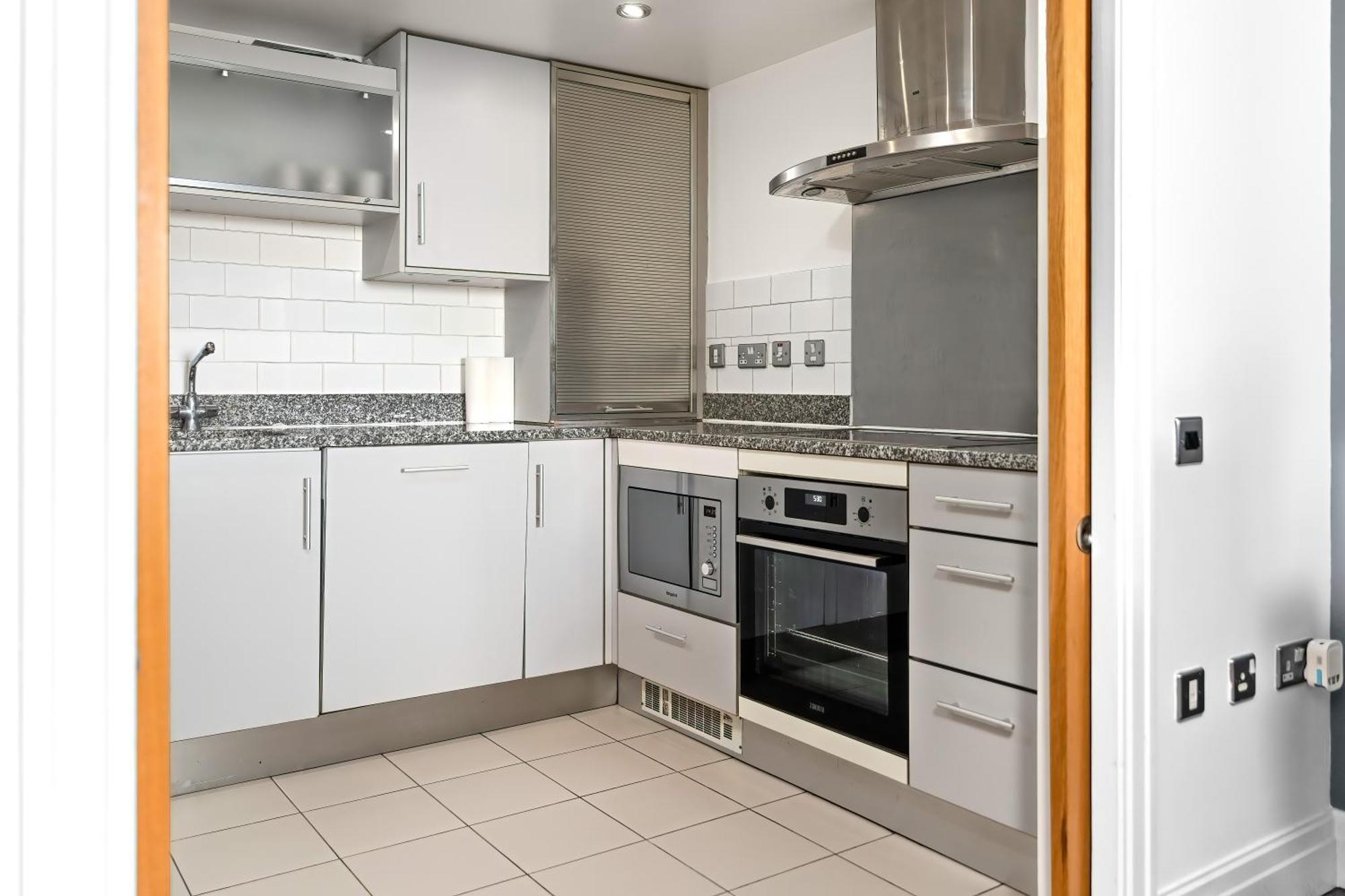 Modern Paddington Station 2 Bedroom Apartment London Eksteriør billede